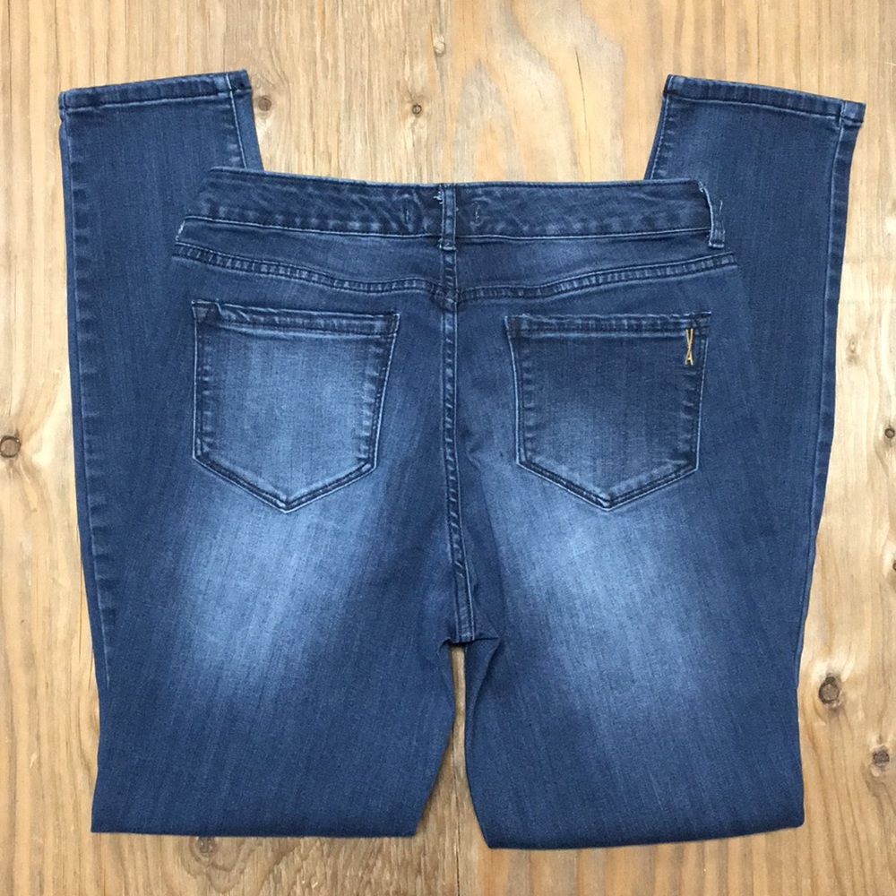 Jeans - Picture 4 of 4